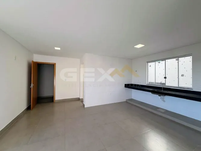 Apartamento à Venda com 03 Quartos no Bairro Manoel Valinhas em Divinópolis MG.