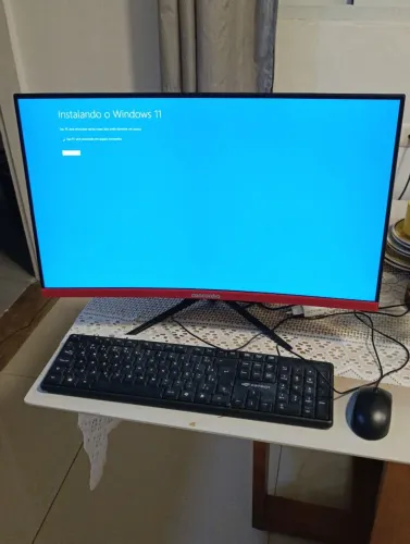 mini Pc Beelink + monitor curvo completo