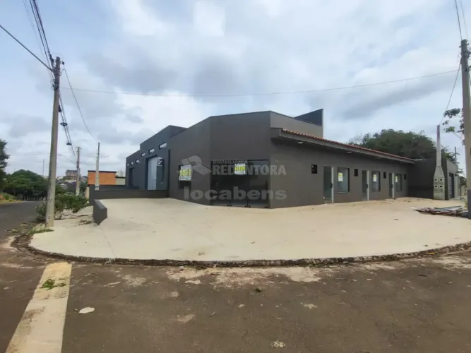 Sala comercial para locação 32,72m² no bairro Menezes III