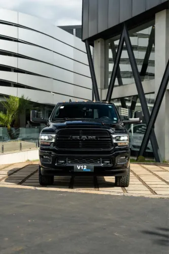 Ram 2500 Laram. 6.7 Night ED. TB CD 4X4 DIE 2021