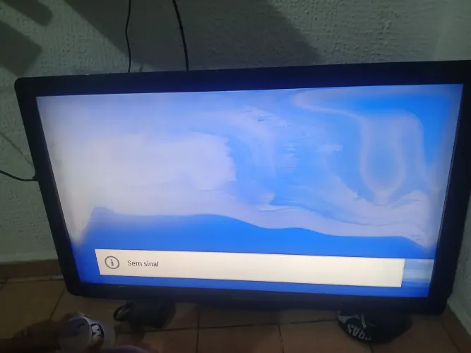 Vendo TV com problema