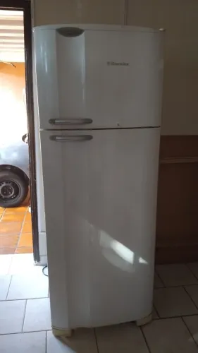 Geladeira Electrolux 480 litros Frost Free 