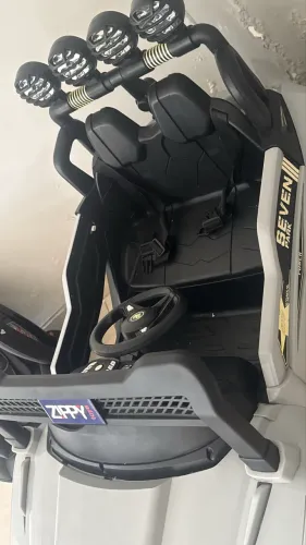 Carro eletrônico infantil