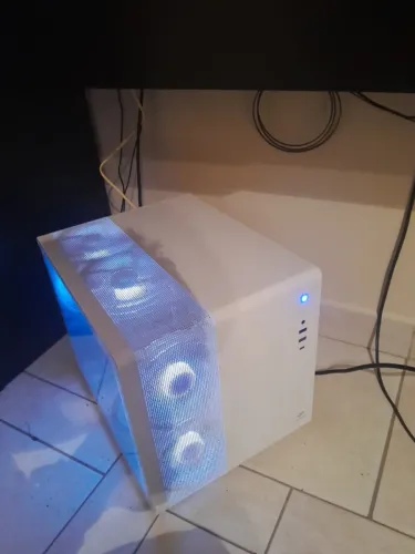 PC GAMER RYZEN 5500 + RX6600 8GB + 16 RAM + 900GB SSD