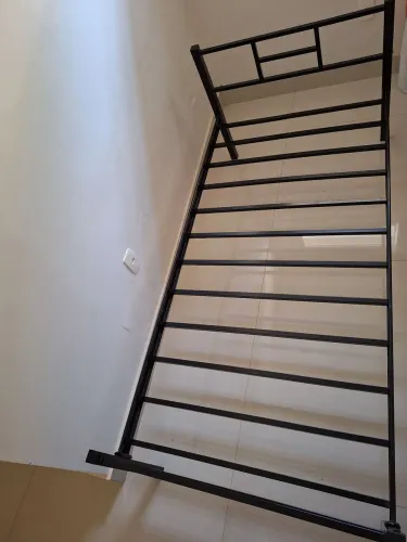 Cama Solteiro Em Aço Tubular