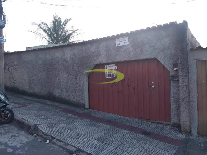 Casa à venda, 4 quartos, 1 suíte, 2 vagas, Santa Helena - Belo Horizonte/MG