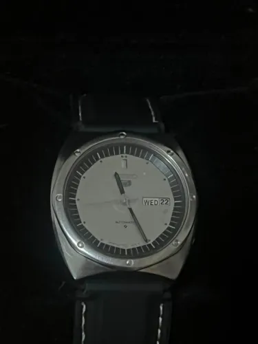 Relógio Seiko 5 top, único no país.