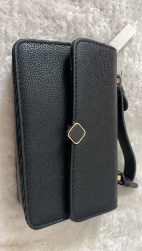 Bolsa preta com alça em excelente estado