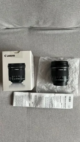 Lente Canon EF-S 10-18mm f/4.5-5.6 IS STM - Completa, Pouco Uso