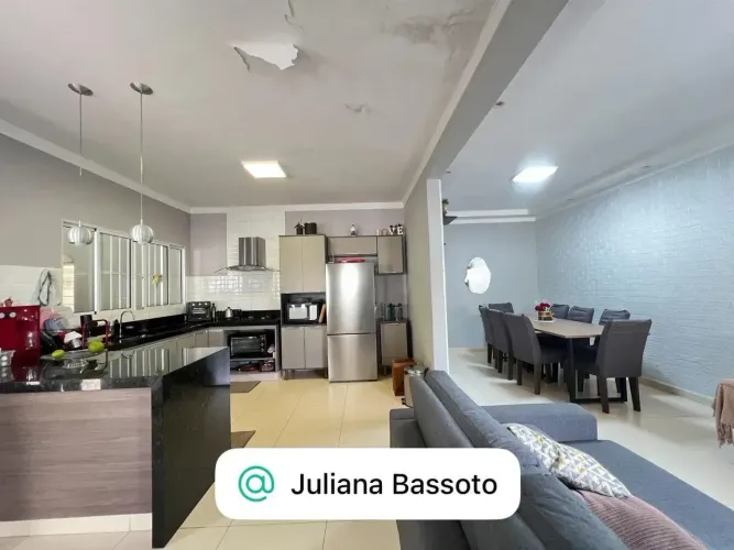 Casa terra a VENDA com 3 quartos e 3 banheiros no PQ Via Norte - Campinas - SP
