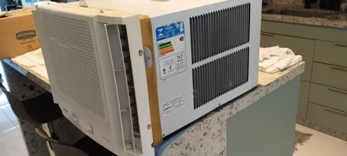 AR CONDICIONADO CONSUL 7.500 BTUS 220V