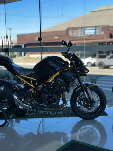 Kawasaki z900