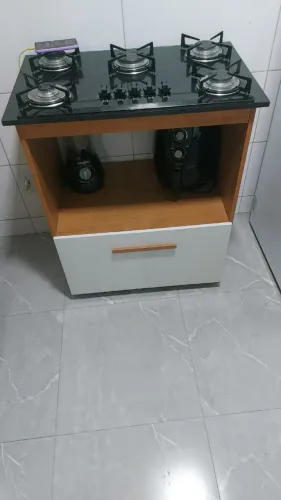Fogão Cook top com armário perfeito estado semi novo