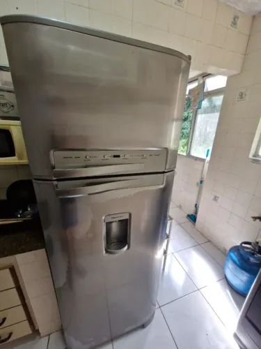 Geladeira Electrolux DW48X Frost Free 409L