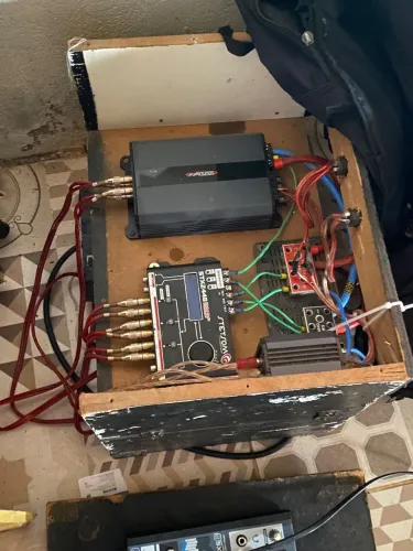Som Profissional Completo/ Trio Elétrico Top - Triton,JBL, Soundigital e usina 200A