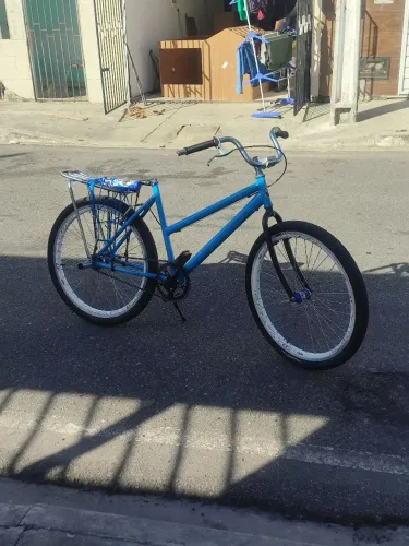VENDO BIKE OU TROCO POR ALGO DO MEU INTERESSE 