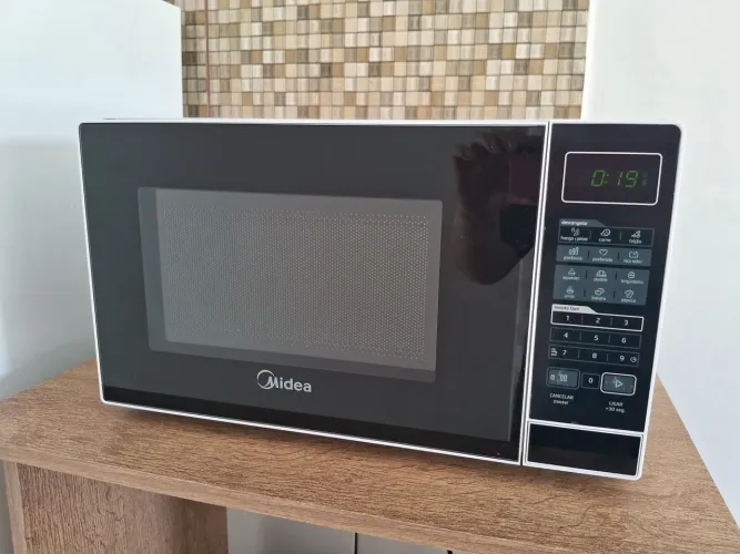 Vendo microondas 18 litros 110V