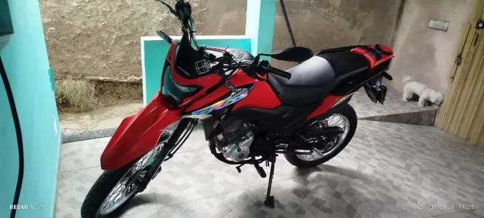 HONDA BROS 160 2025 (Revisão em dia)