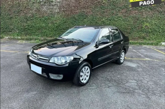 Fiat Siena Celebration 1.0 Fire Flex 8V 4P 2012