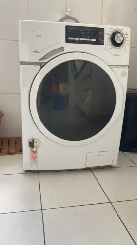 VENDO MÁQUINA DE LAVAR PARA RETIRADA DE PEÇAS
