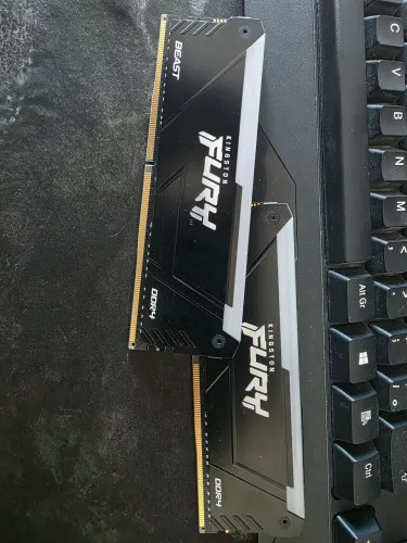 Memória ddr4 2x8gb