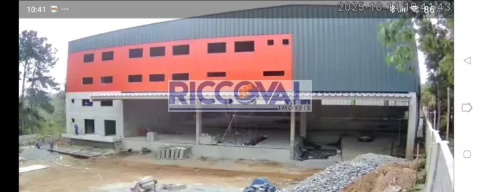 Galpão para Locação em Vila São José II, Bom Jesus dos Perdões 2.857m²