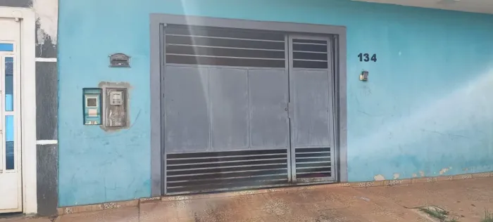 Portão basculante <br>3 metros contando baixaria e tudo
