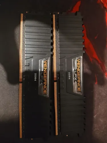 Memória Ram DDR4 8GB 3000MHZ