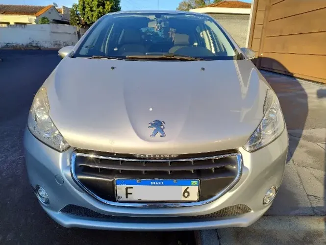Peugeot 208 Active/active Pack 1.5 Flex 8V 5P 2015