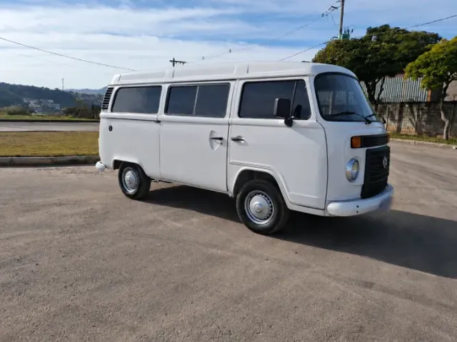Volkswagen Kombi Standard 1.4 MI Total Flex 8V 2009
