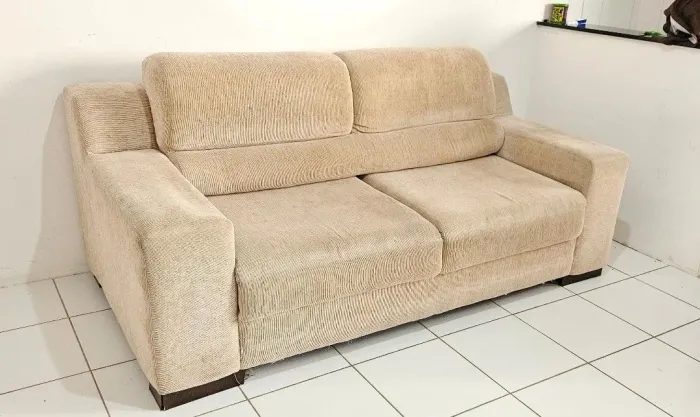 Sofá 3 lugares