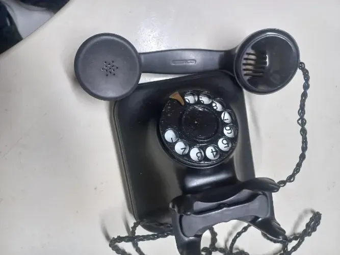 TELEFONE ANTIGO DE BAQUELITE
