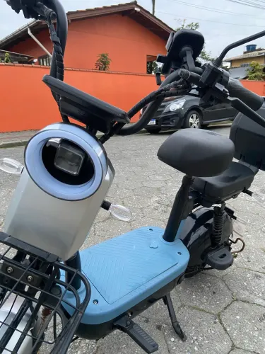Scooter Conduzza