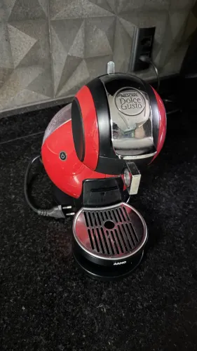 Cafeteira Dolce Gusto