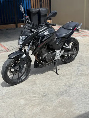 CB 300 F Twister