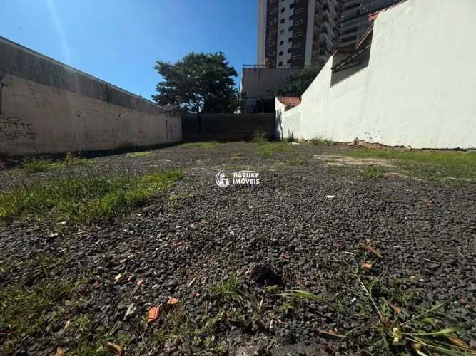 Terreno à venda no bairro CENTRO