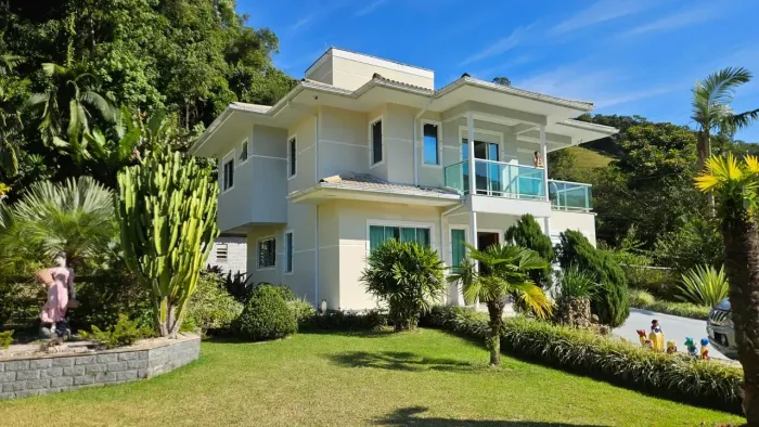 Belo Imovel em Santo Amaro da Impertriz!