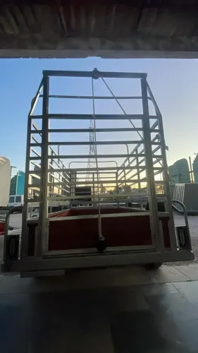 Reboque Boiadeiro para 1.5 Toneladas - Estrutura Galvanizada Premium