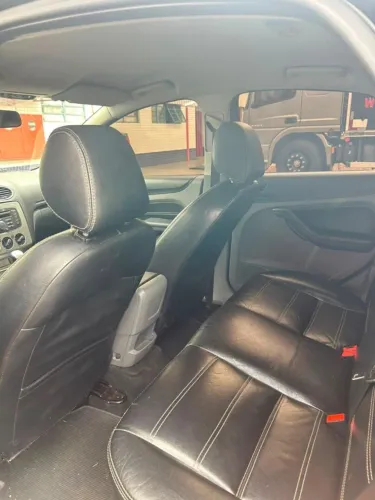 Ford Focus 1.6 S/se/se Plus Flex 8v/16v 5P 2012