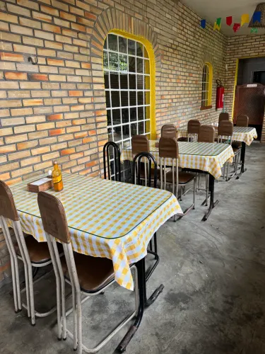 Conjunto de mesas