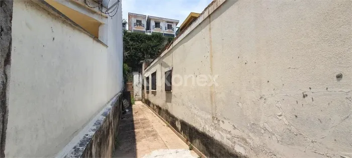 Terreno à venda com 768 m² em Parada Inglesa, São Paulo