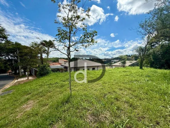 Terreno à venda no Condomínio Marambaia, em Vinhedo/SP!!