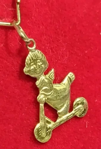 Pingente Menino Filho Vazado Ouro 18 Kilates Boneco Grande 12 mm Peso 0.40 Gramas Anjo