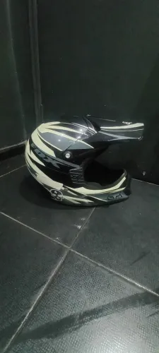 Capacete Trace Fox