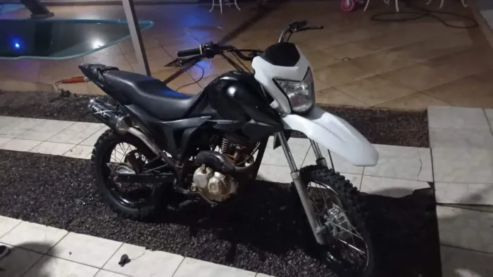 BROS 160 ANO 2018. COM MULTAS . PROPRIA PARA TRILHA