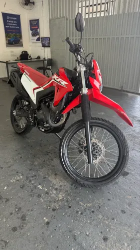 HONDA XR 300 2025 baixo km