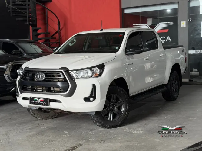 Toyota Hilux CD 4X4 2.8 Diesel Aut. 2024