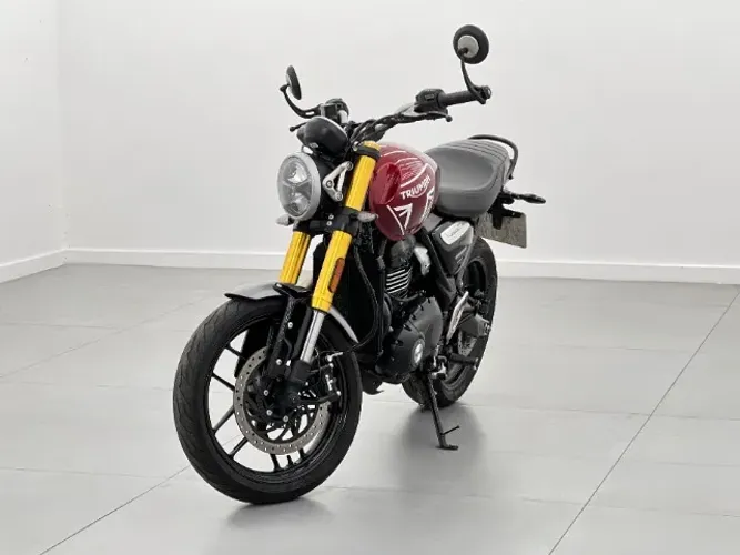 TRIUMPH SPEED 400 2025 - Apenas 4.000 km!!