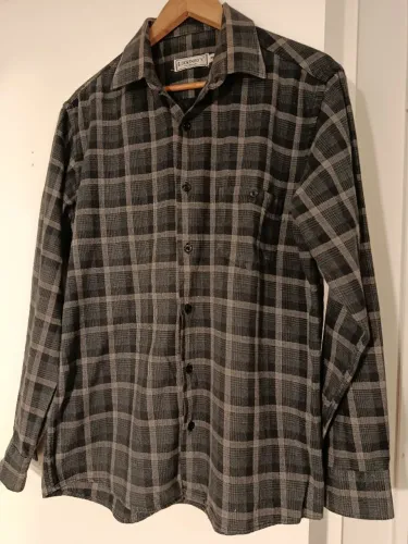 Camisa xadrez flanelada cinza 40