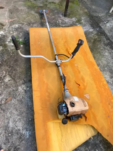 Roçadeira Stihl desapego ótimo valor leia